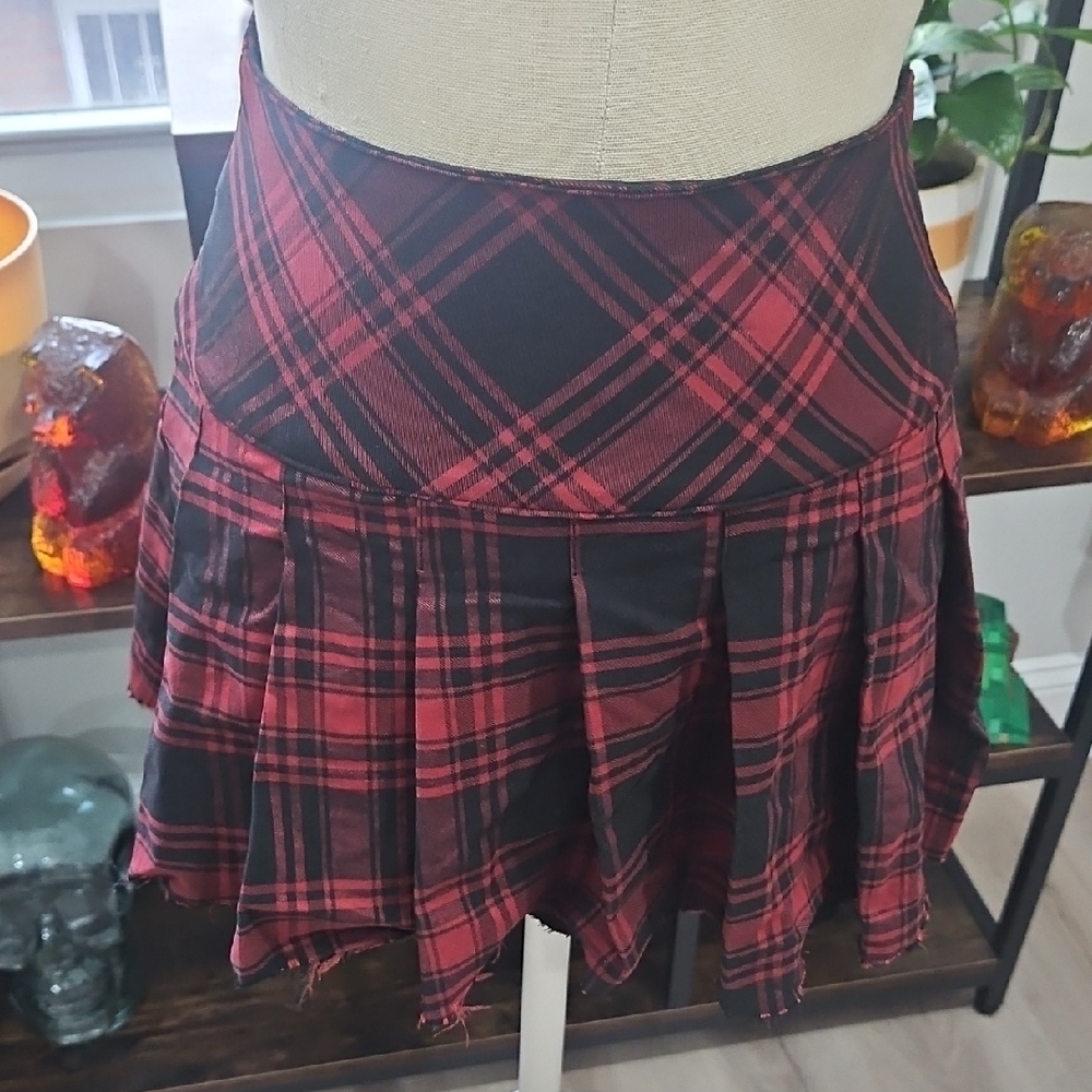 Killstar Red and Black Pleated Mini Skirt XS
